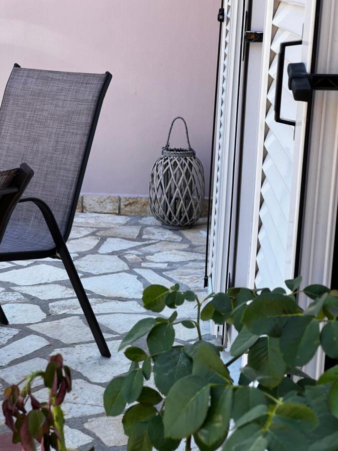 Aggelikis Studio Apartamento Zóla Exterior foto